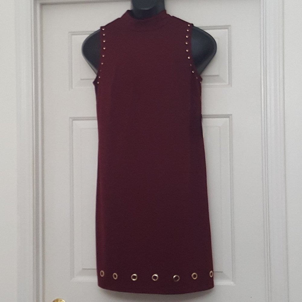 New Women's EMMA & MICHELE Midi Sleeveless Red Dress Size M